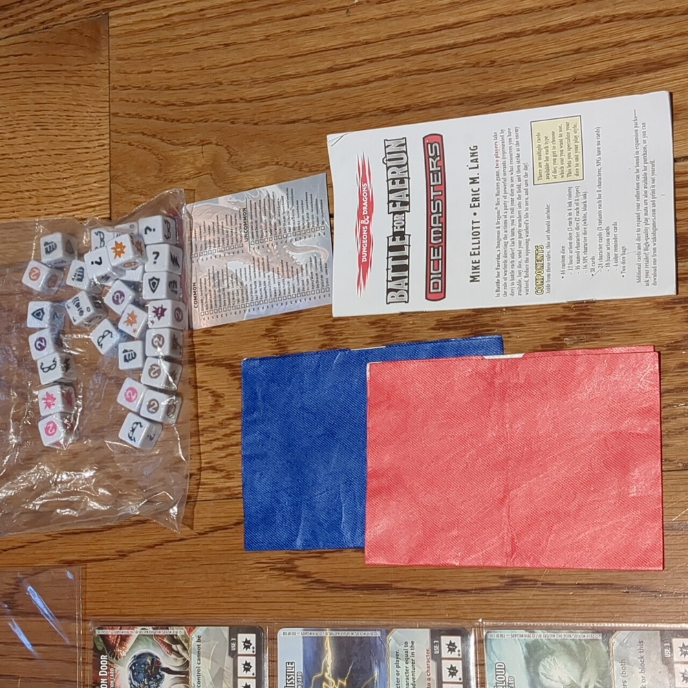 D&D Battle for FaerĂťn Dice Masters - 85 Cards 28 Base Dice 69 Char Dice - Picture 5 of 16
